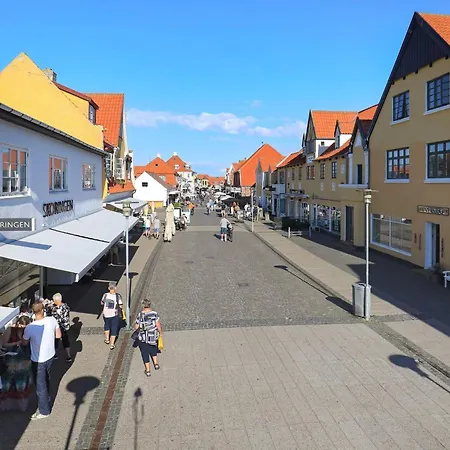 Apartment Overlooking Pedestrian Zone