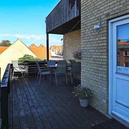 Overlooking Pedestrian Zone
